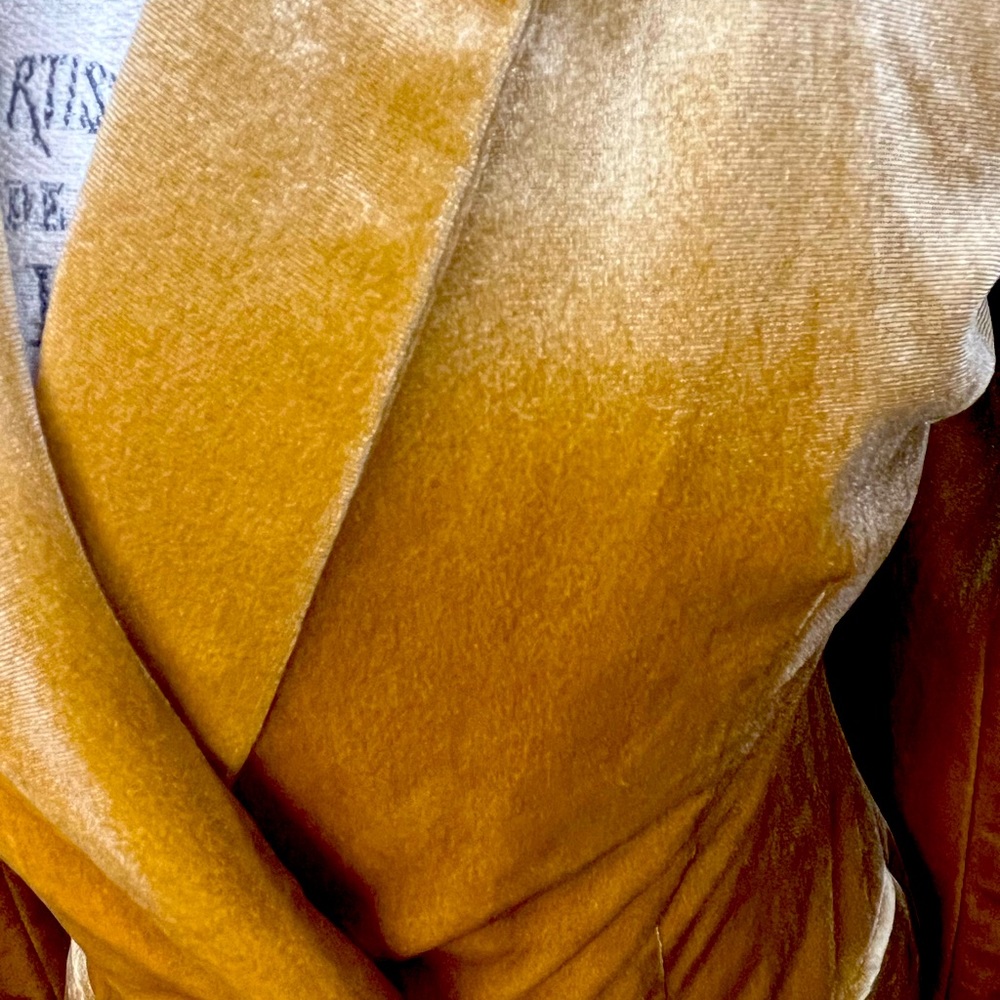 Misguided velour feel Gold blazer dress